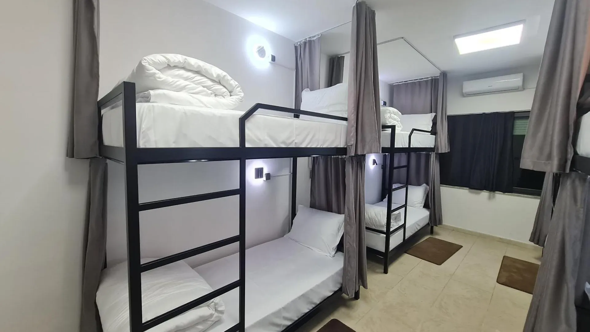 New Bazaar Hostel Tirana 0*,